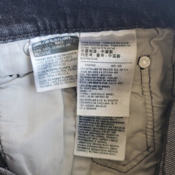 Levi's 501 Dark Wash Jean Shorts Size 25 - Picture 5 of 7